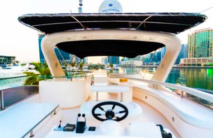 Yacht Party Dubai