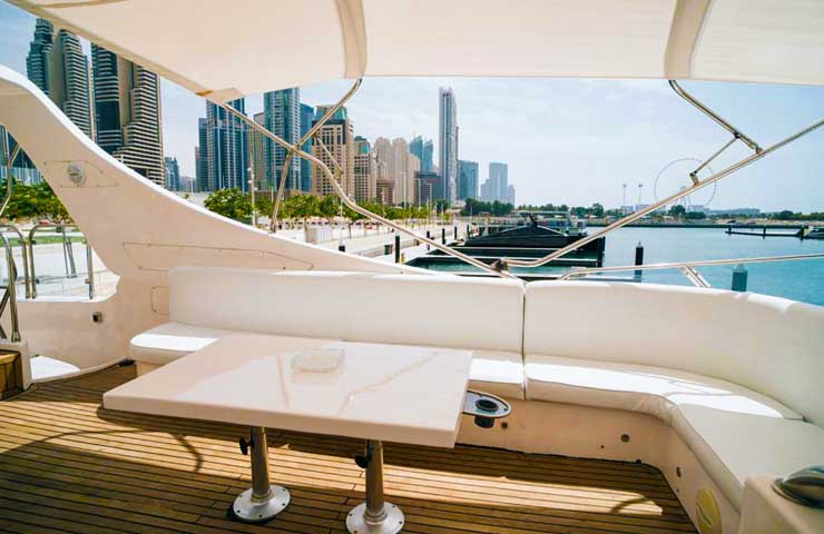 Dubai Yacht Tour